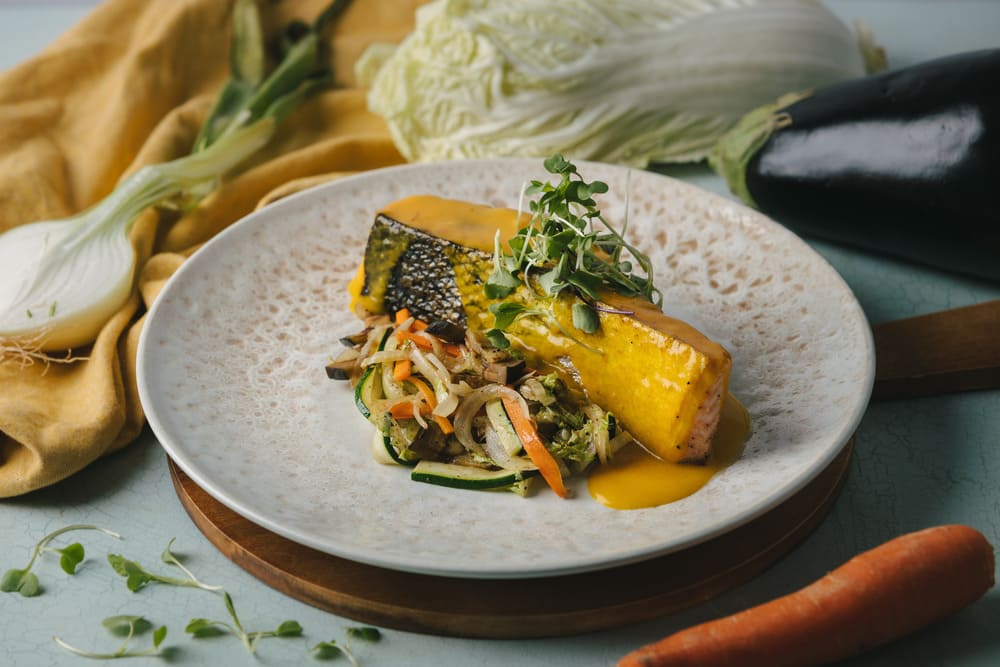 salmon-con-salsa-azafran